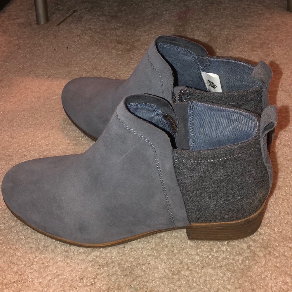 TOMS ankle booties